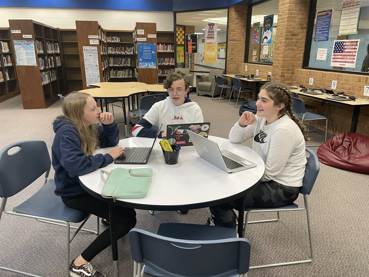 BoroLibrary's tweet image. Mrs. Flora’s 8th Grade Language Arts classes were in the library today to learn about @noodletools to create their works cited pages for their collaborative essay. @Springboro_SJHS @SpringboroSuper #borolibrary #librariestransform @BoroPantherNews