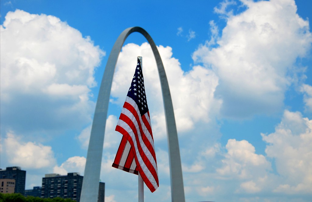 9milegarden's tweet photo. On Veteran's Day, we want to thank everyone who has courageously served. Veterans who visit the Canteen today will receive 10% off when they show their ID. 

#9MileGarden #9MG #SenecaCRE #canteen #foodtrucks #supportlocal #stl #stlouismo https://t.co/yyljXtqhqT