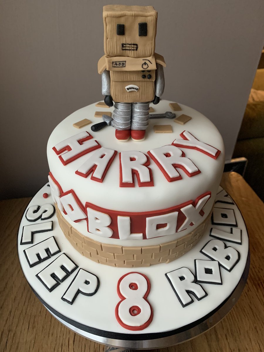 maid_of_cake's tweet image. EAT SLEEP ROBLOX REPEAT - anyone got a #robloxaddict in their house? I made this cake having zero idea about what it is... maybe that’s a sign of my age now #robloxcake #robloxbirthday
