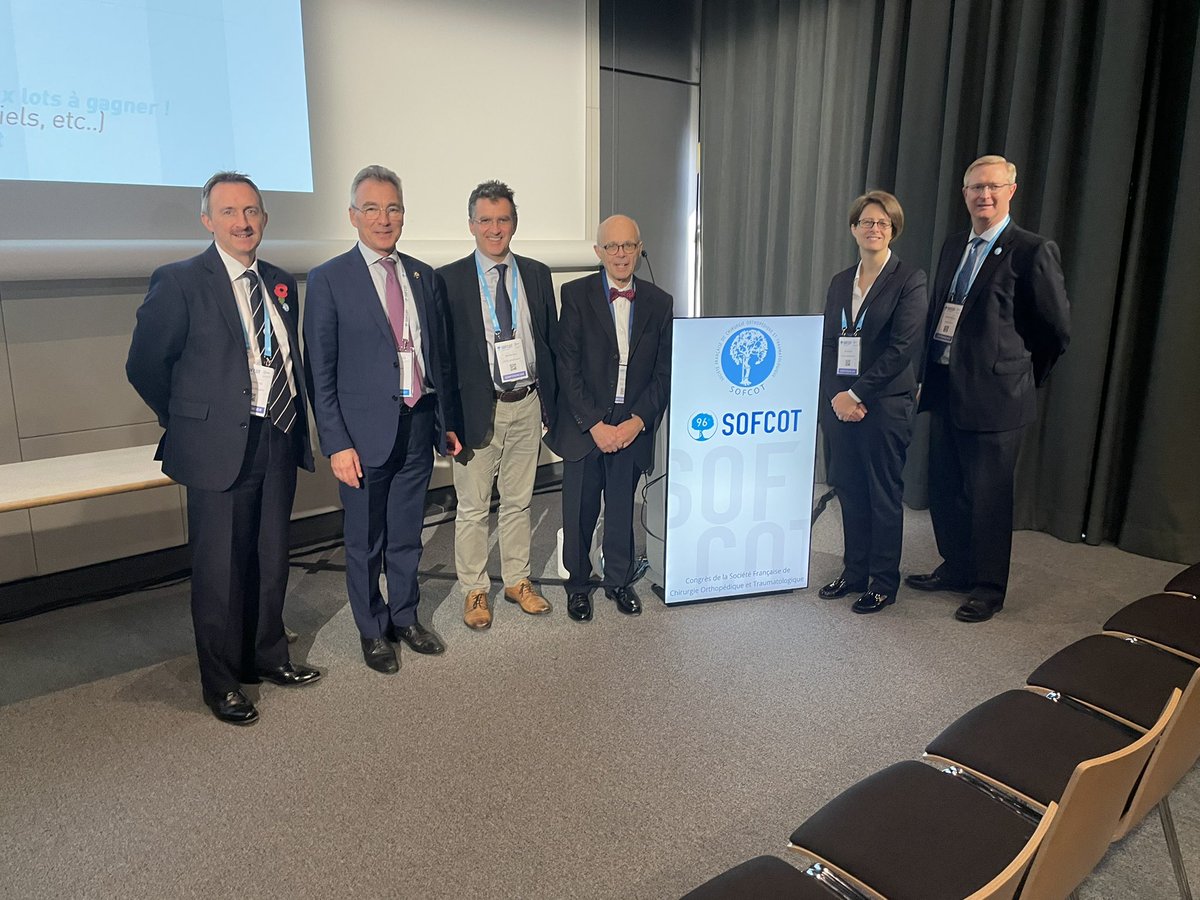 JamesRDMurray's tweet photo. Thanks to #SOFCOT22 for the invitation to talk as part of The BOA and BASK round table meeting on ACL preservation in knee arthroplasty. Merci a Philippe Massin! https://t.co/UAuBT1WrKb