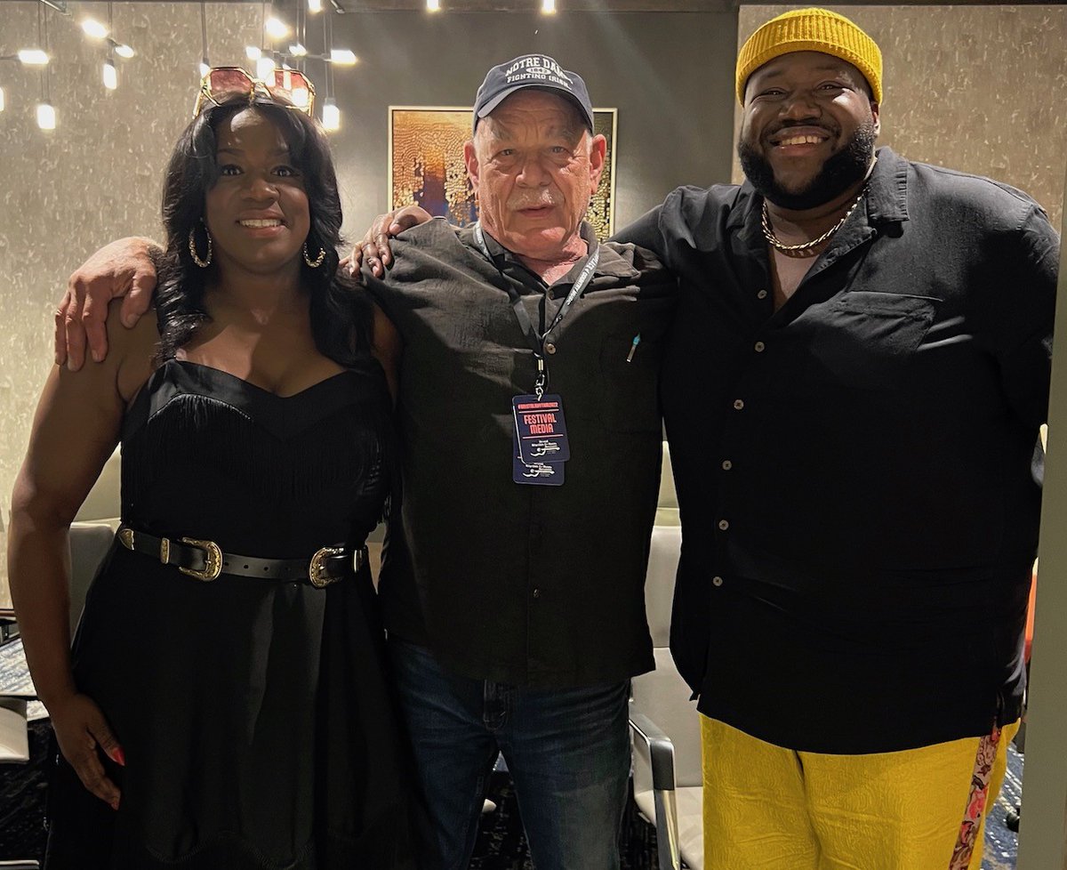 Tom Wilmer (@tomcwilmer) on Twitter photo Happy Veterans Day! Today, weโre featuring an episode with Michael and Tanya Trotter from The War and Treaty โ a husband and wife music duo passionate about honoring veterans. <a href="/warandtreaty/">The War And Treaty</a>
#travel #podcast #npr #journalism #journeysofdiscovery #explore #veterans #countrymusic Happy Veterans Day! Today, weโre featuring an episode with Michael and Tanya Trotter from The War and Treaty โ a husband and wife music duo passionate about honoring veterans. <a href="/warandtreaty/">The War And Treaty</a>
#travel #podcast #npr #journalism #journeysofdiscovery #explore #veterans #countrymusic