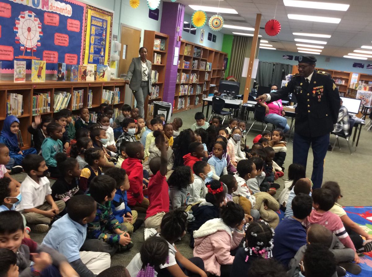 Jolly scholars learned about the significance of Veterans Day! Sergeant Johnson, we thank you for your service!!@DeKalbSchools <a href="/DCSDRegion4/">DCSD Region IV</a> <a href="/CityofClarkston/">City of Clarkston</a> @PrincipalGrand1