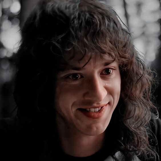 PhantomCielu's tweet photo. @Stranger_Things Please bring back this sweet bean!! https://t.co/sPpwTjZ22E