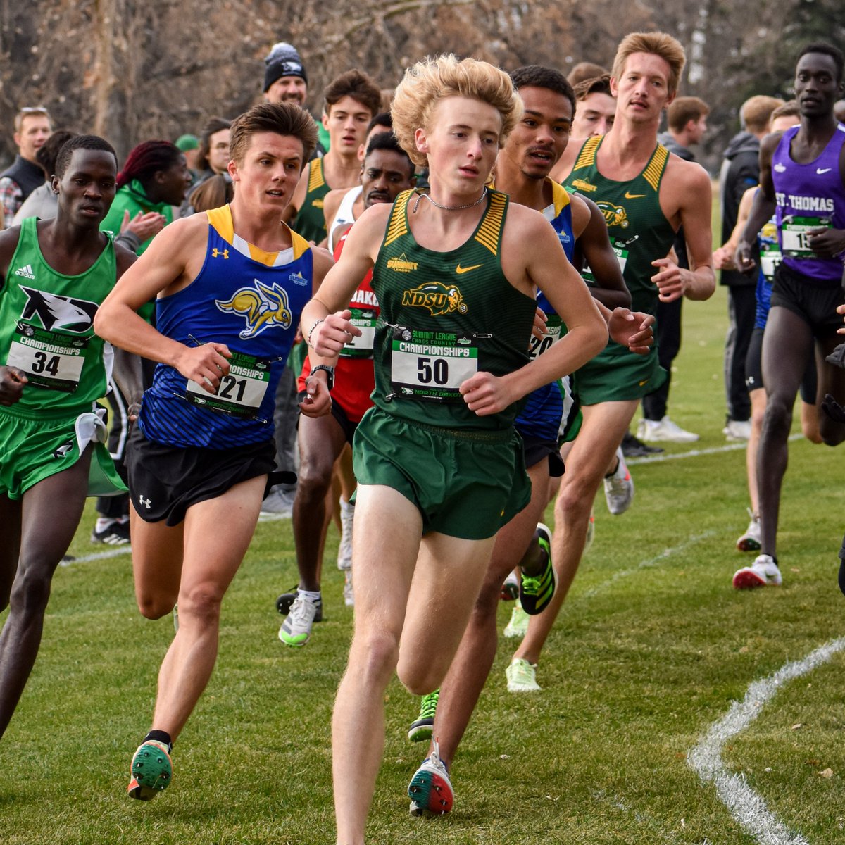NDSUTrackField's tweet photo. Hunter Klimek’s 55th-place finish was the highest for a Bison man at the Midwest Regional since Brett Kelly in 2014. https://t.co/XxUasoglZb