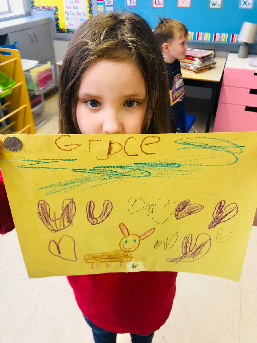 Our star name of the week in kindergarten <a href="/StBonaventures/">St. Bon's 🇨🇦</a> the kiddos are noticing so many details. As well as a few pictures of our week ❤️