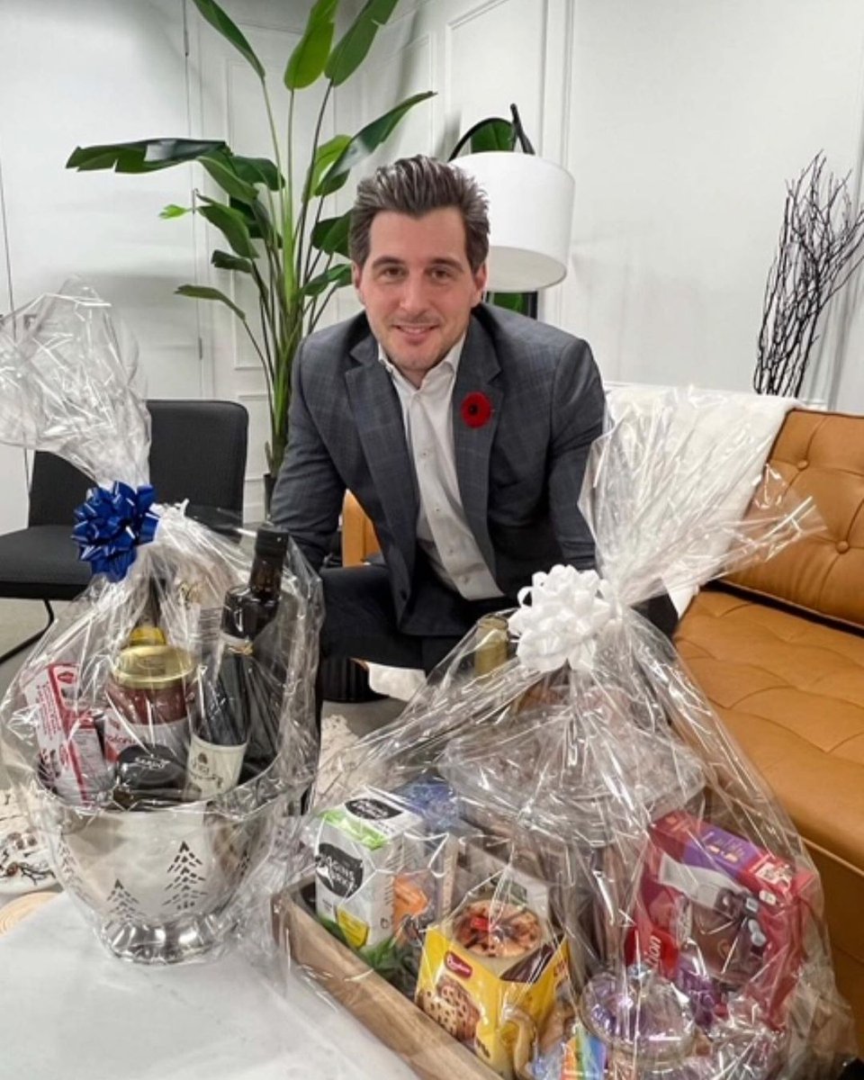 BREB_Official's tweet photo. Thank you for supporting and contributing to our Winter Jacket Drive for REALTORS Care® Week
Limited baskets are available for purchase, we will also be collecting gently used or new jacket until November 17th.
#realtorscareweek #realtorscare #winterjacketdrive https://t.co/BOLlDG4YdG