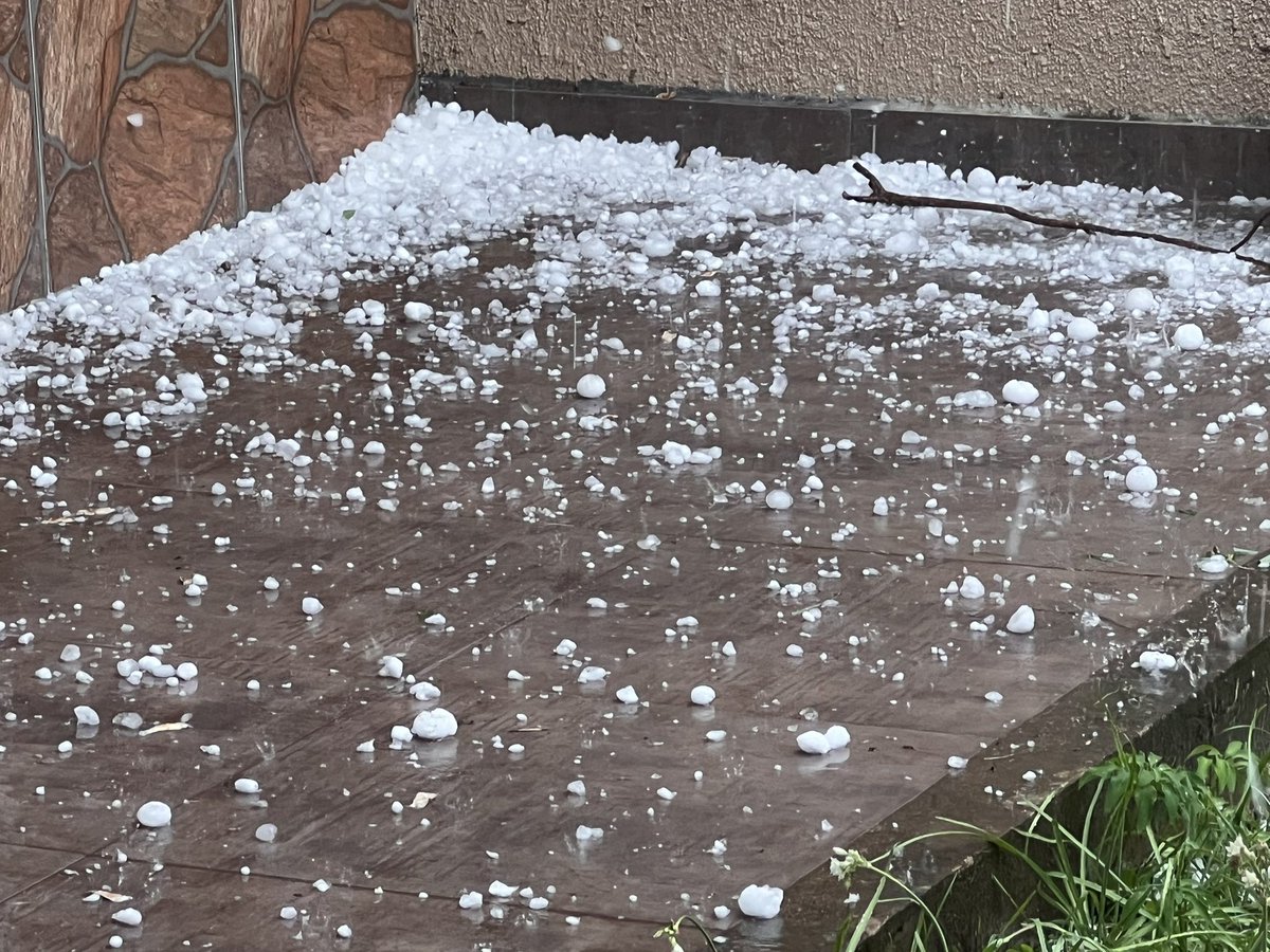 Creo que está cayendo un poco de granizo #TafiViejo #Tucumán