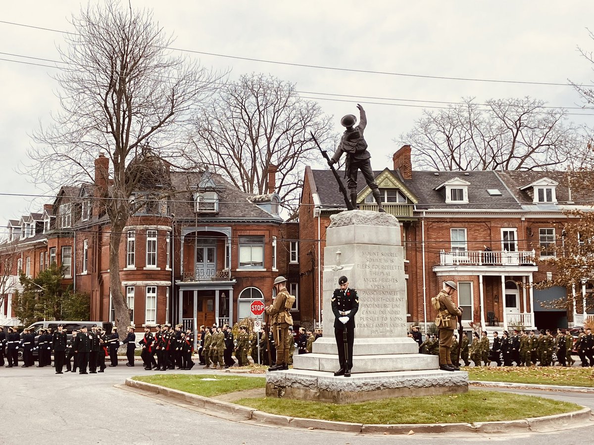 svhlatky's tweet photo. Remembrance Day 2022, Kingston #PWOR https://t.co/QDcf5259dh