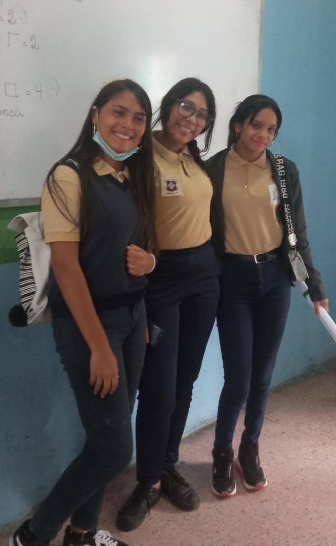 Edu_Caracas's tweet photo. En #Caracas cerramos exitosa semana con la elección parroquial de los Voceros OBE rumbo al 8vo congreso de la FEVEEM. @_LaAvanzadora @MPPEDUCACION @gracielamarilis @vicent_carvajal @Nahumjfernandez https://t.co/Izph23lOEP