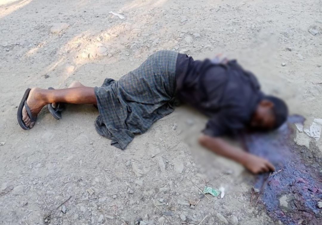 tunkhin80's tweet photo. Yesterday, in Ponnagyun Tsp, Rakhine State, at least 7 civilians were shot dead &amp; many homes burned, by #Myanmar junta troops. 

Genocidal military must pay for senseless attacks on civilians. As ASEAN meets for annual summit, must come up with concrete measures to ensure justice https://t.co/dZaV7eVYhv