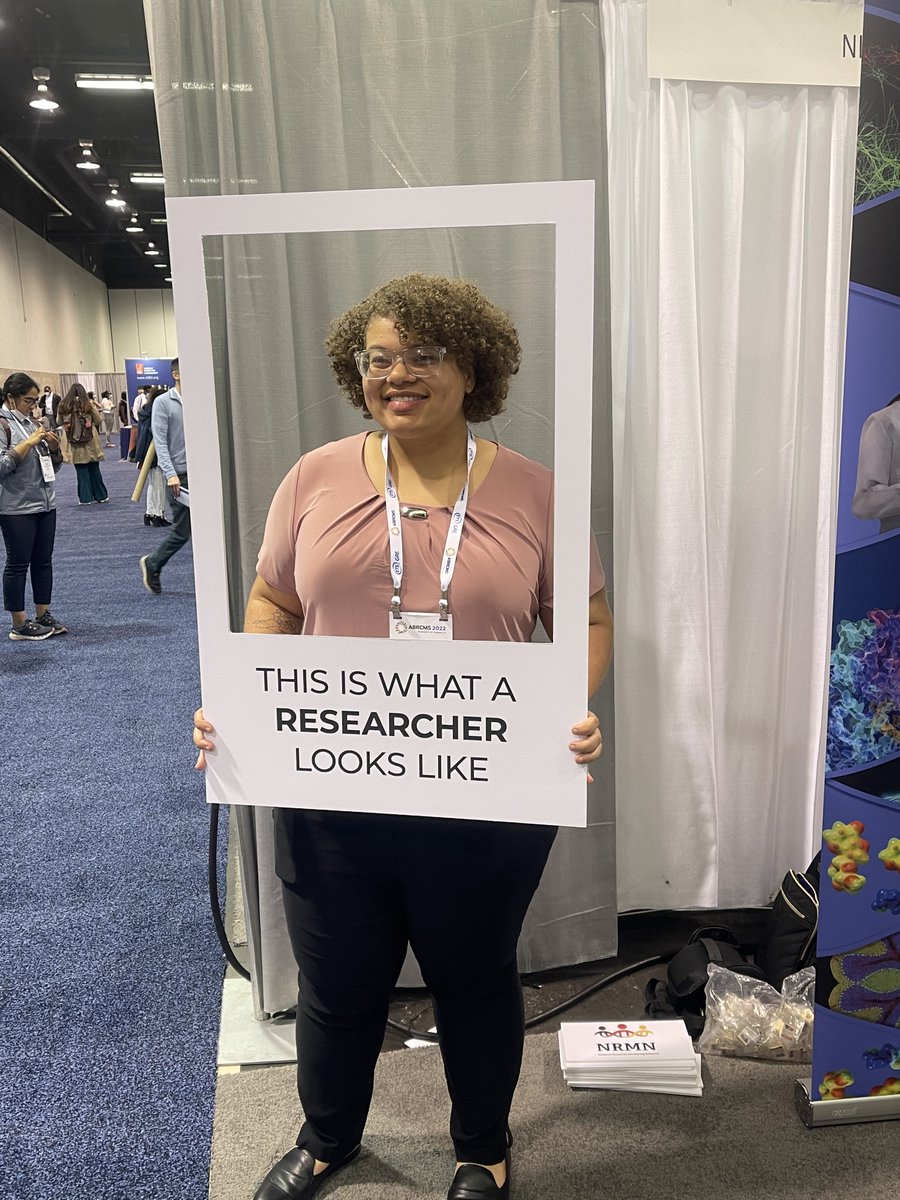 Phyllis R. Robinson tweet media