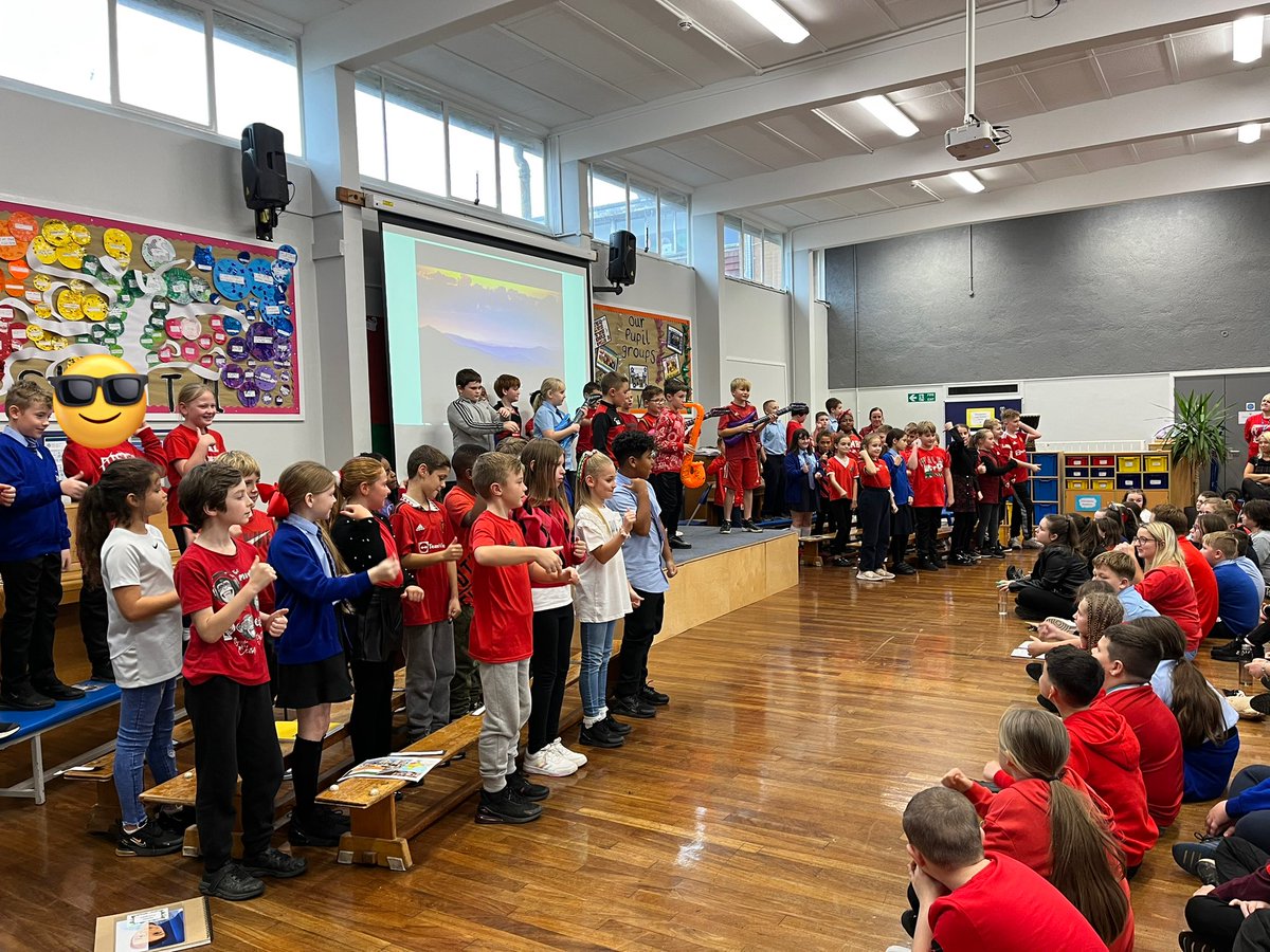 MrsLShaw's tweet photo. So proud of Blwyddyn 5 this week with their spectacular assembly! They performed and spoke beautifully to share their learning and celebrate the diversity in cultures within our community 👏 @mrmilesmps @MiltonPrimary17 https://t.co/yVN2OcYdqA