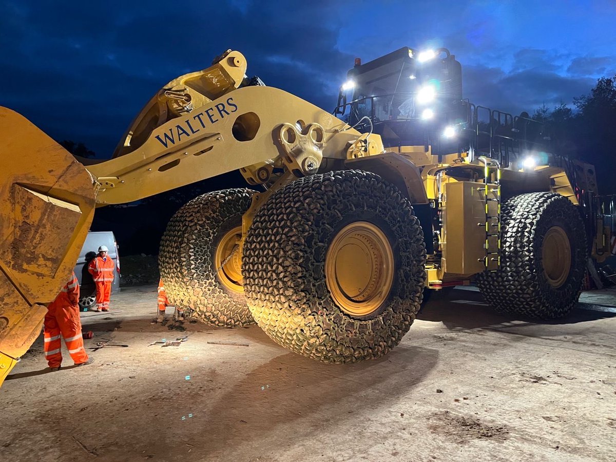 The Walters Group (@thewaltersgroup) on Twitter photo Ready for Work <a href="/CaterpillarInc/">CaterpillarInc</a> #992
#WheeledLoader #Quarrying #Load&Haul @AggregateUK <a href="/FinningNews/">FinningNews</a> Ready for Work <a href="/CaterpillarInc/">CaterpillarInc</a> #992
#WheeledLoader #Quarrying #Load&Haul @AggregateUK <a href="/FinningNews/">FinningNews</a>