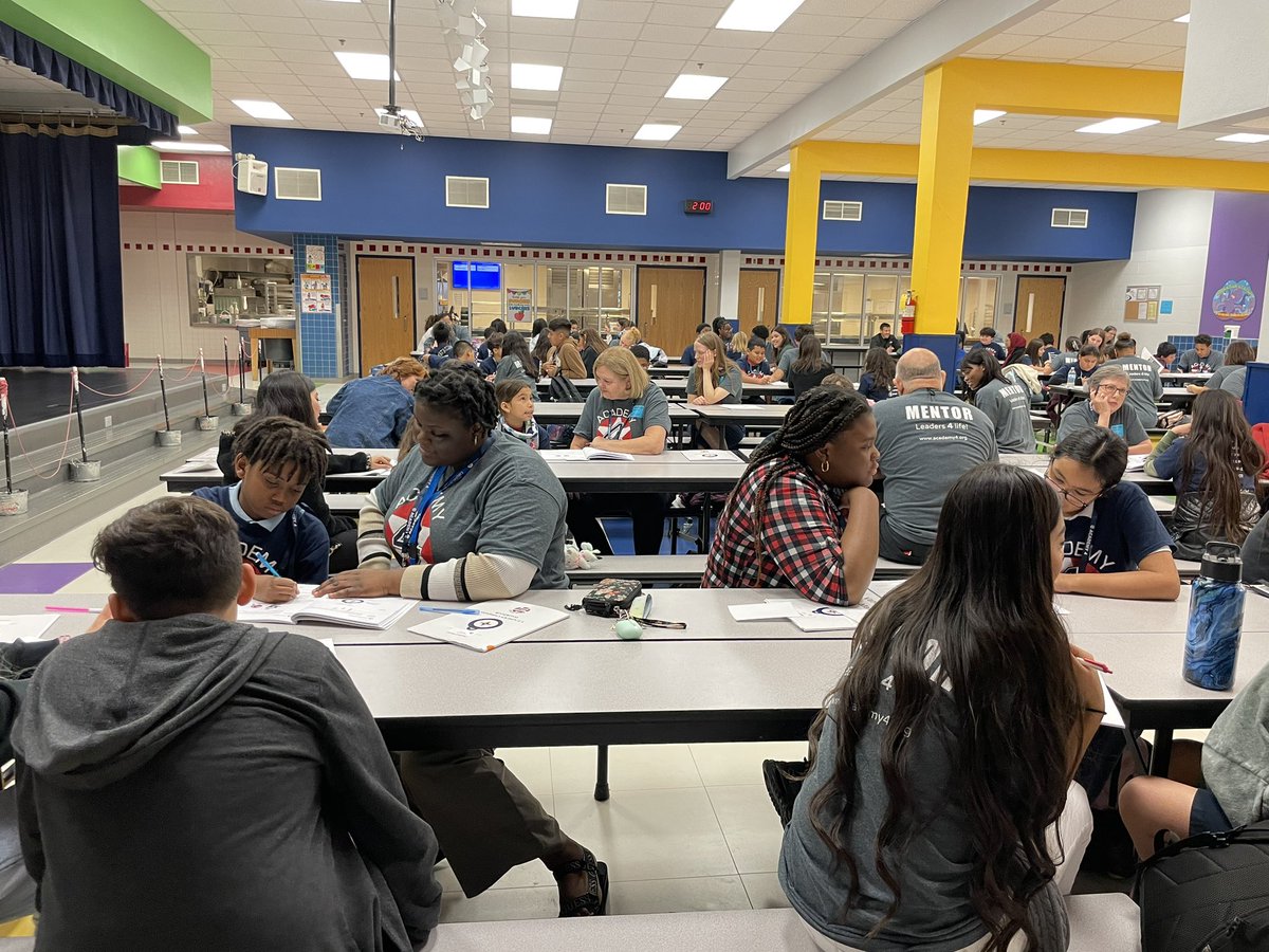 a great Academy 4 Friday! <a href="/MacArthurStuCo/">MacArthur StuCo</a> <a href="/MacArthurCards/">MacArthur HS</a> <a href="/farinefalcons/">Farine Elementary</a>