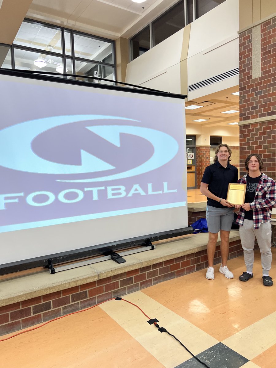 2022 Defensive Co-Players of the Year: Braeden Sunken who lead the team in turnovers created. As well as Carter Dougherty who led the team in tackles. 

#Sunk #Doughboy
🐊🏈