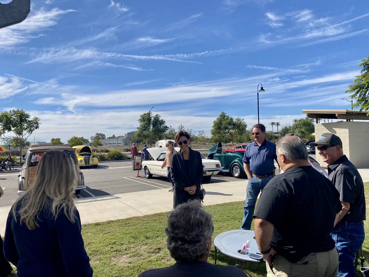 Young Kim on Twitter "Amazing Tustin VeteransDay Celebration & Car