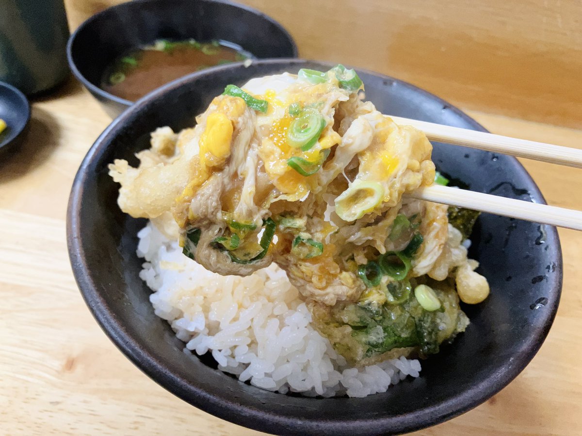 leftydandy's tweet photo. センタープラザ西館地下の吉兵衛はカツ丼じゃなくて「天丼 吉兵衛」
https://t.co/HidSziqZet
 #天丼  #吉兵衛 https://t.co/AmBCVjEr74