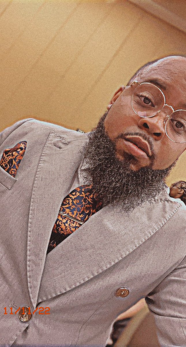 PastorRonaldRay's tweet photo. Keeping it simple tonight! #HolyConvocation2022 #COGICKid #ThisIsTheChurchOfGodInChrist #YouthChurch https://t.co/EIhkSZld2L
