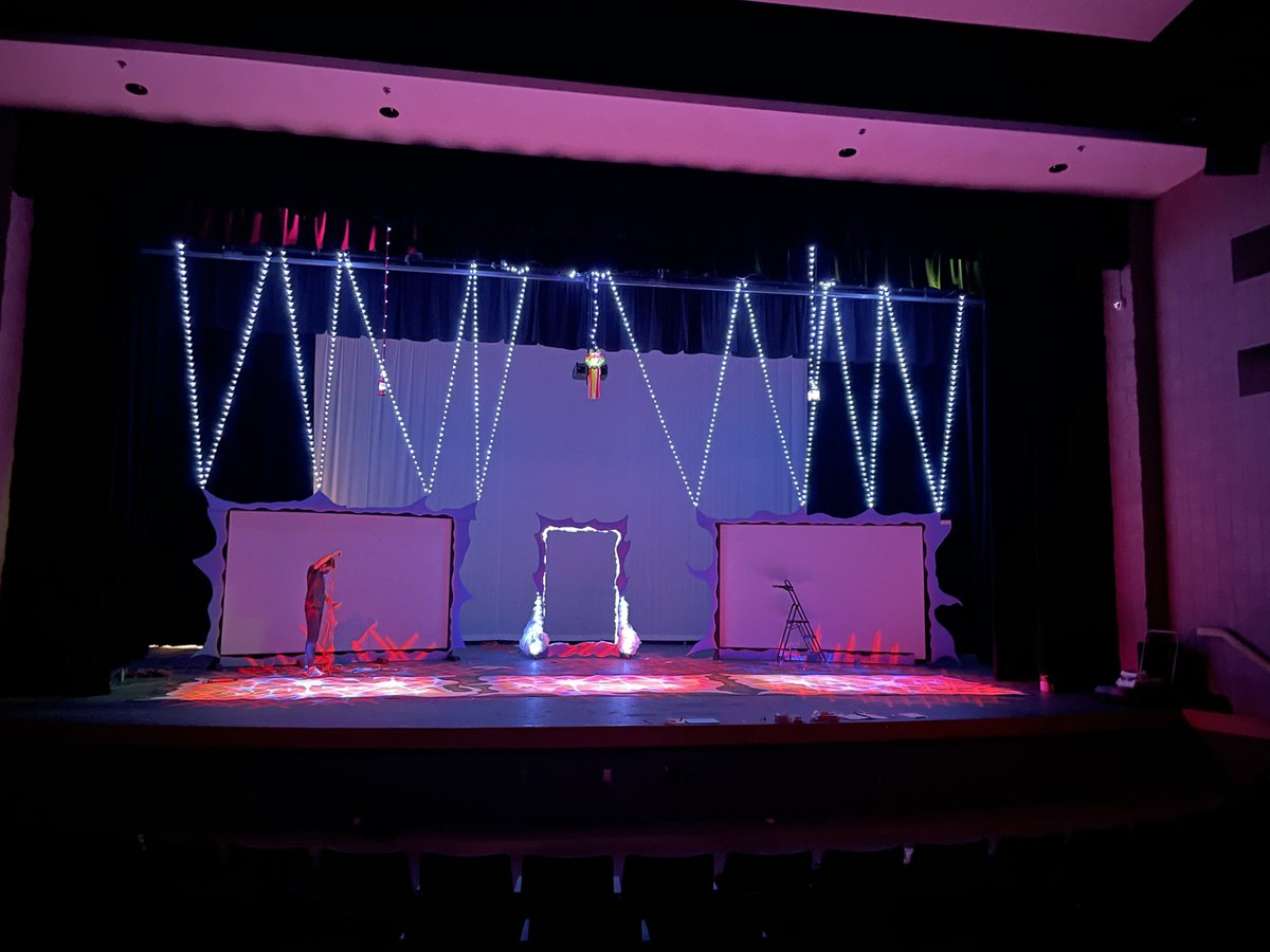 Stage Flight Theatre tweet media