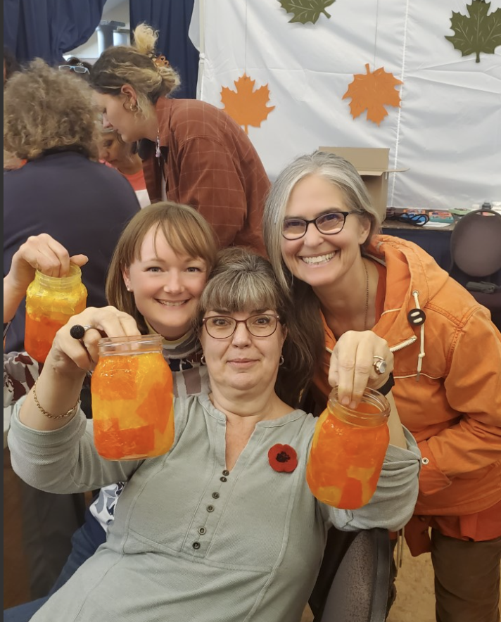 haltonwaldorf's tweet photo. Check out all the fun, learning and community work we've been up to as a community! Our latest newsletter with updates and previews of our school happenings went out yesterday.  Sign-up to get it delivered to your inbox directly!

https://t.co/a3RTRW8tLv https://t.co/jIIpW3W32h