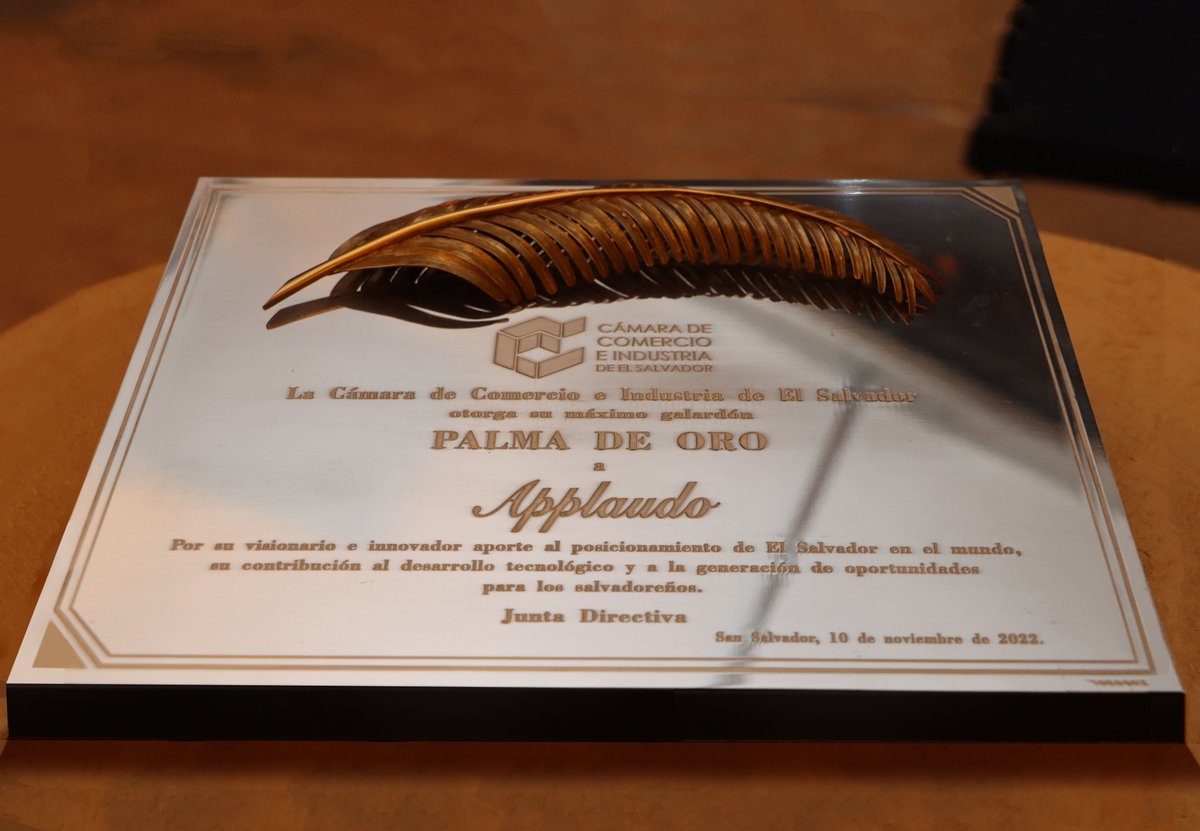 applaudo_'s tweet photo. Last night, we were awarded the Palma de Oro by @camarasal, making us the first Tech company to receive this recognition. We are committed to keeping working to create a positive impact in our country through tech.
Read more: https://t.co/XsIjs8E0KP
#TechMadeInLATAM https://t.co/KJ4MVireX5