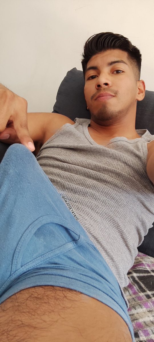 DeJOSE141610's tweet photo. Será conveniente andar con este shorts en las calles ó plaza https://t.co/AmK7si7BcG