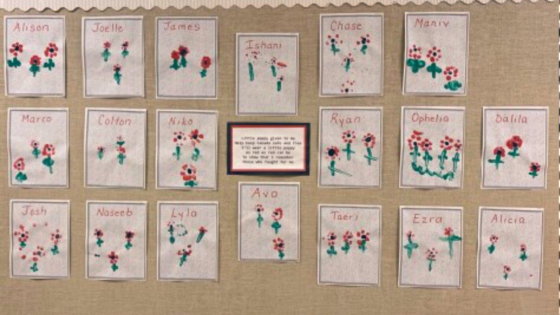 #RemembranceDay in #Kindergarten. #WeRemember #lestweforget2022 ❤️