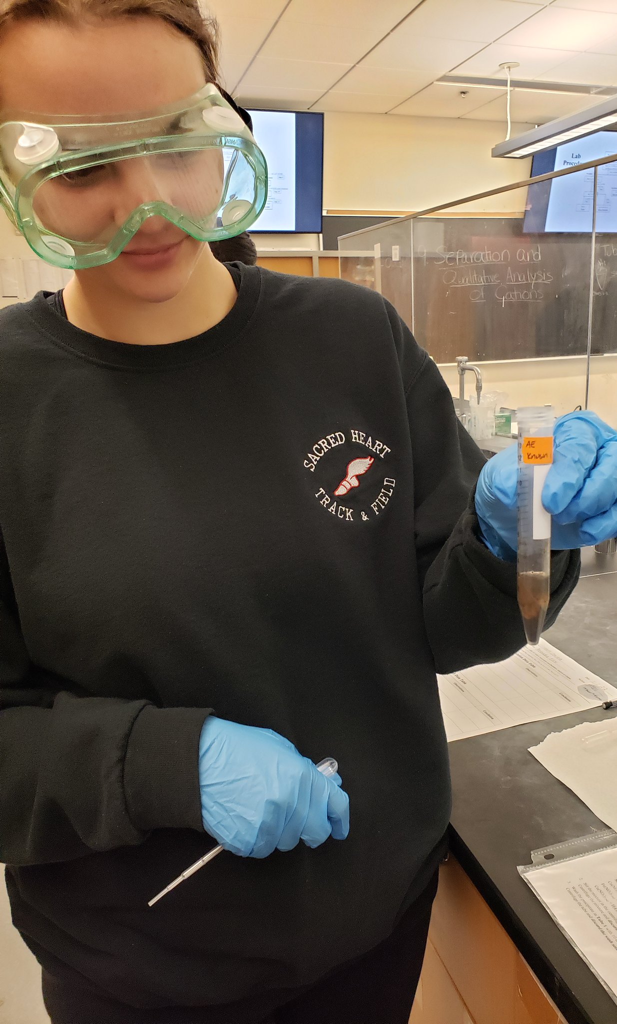 syracuse-university-department-of-chemistry-on-twitter-some-action