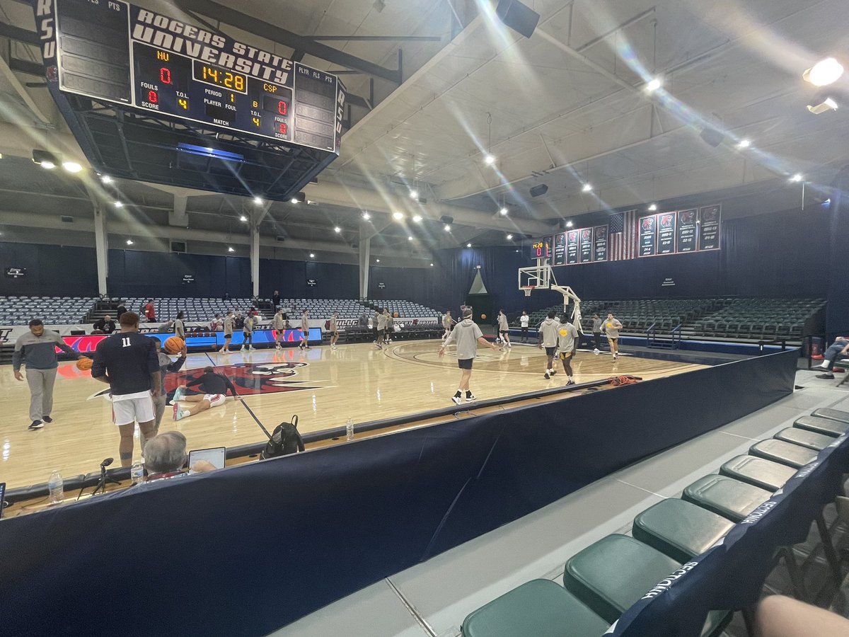AZSelectBoysBB's tweet photo. Tulsa Oklahoma Today to Support Some of the AZ Select Alumni @CSPBearsMBB 

Let’s Goooo Boys! Rep AZ 🌵🏀🌵🏀
@CadenHoffman3 @sundayjj5 
@JaredCPerry https://t.co/lmmeLgZ2eE