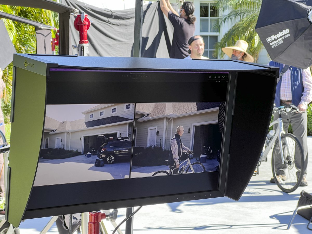 location_res's tweet photo. A real-time #behindthescenes look at a project currently shooting at our location known as "Summer Sanctuary" - we love to see it! 🎬🤩
#filmingnow #shootingnow

🌐https://t.co/GfYjlDK3TC
🏠HTK23084 "Summer Sanctuary" https://t.co/m4AmBQDkLo