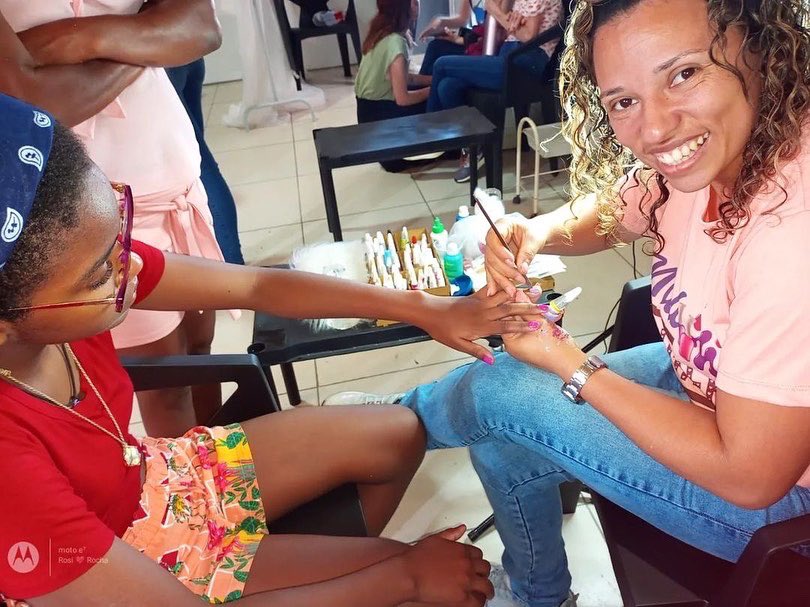 CUFA_Brasil's tweet photo. e outros.
O nosso agradecimento aos voluntários da ação que se doaram para tornar esse dia tão bonito.
@mulheresdacufa
#DiaDaFavela #favela #cufaes #cufa #eliziáriorangel #cultura #arte #beleza #globo https://t.co/5CtqdwVQJj