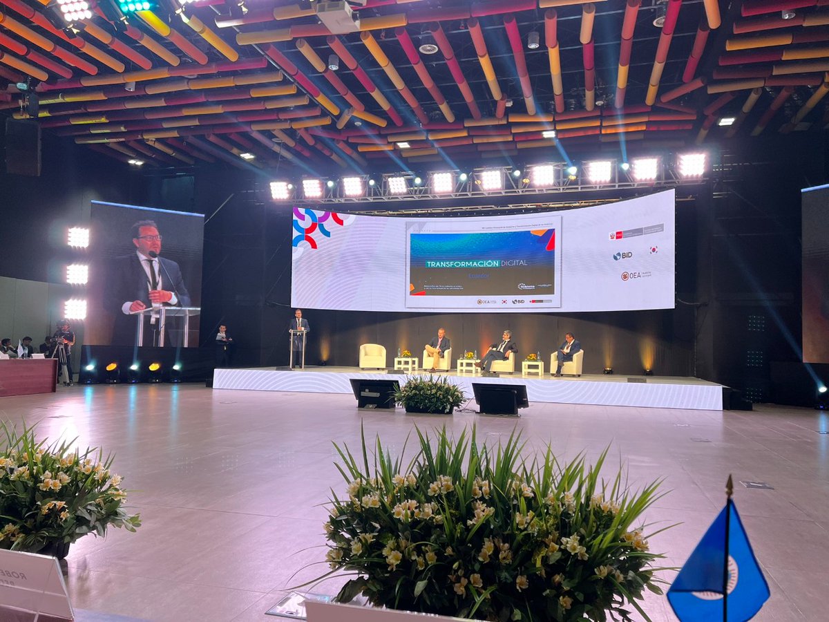 Telecom_Ec's tweet image. Subsecretario Fabián Iñiguez @coli6 abordó los procesos de transformación digital, al cierre del panel de Buenas prácticas de Transformación Digital en el Área Andina de VII Cumbre Ministerial de Gobierno y #TransformacionDigital de las Américas.🇵🇪

@OEA_oficial @redgealc @vmaino