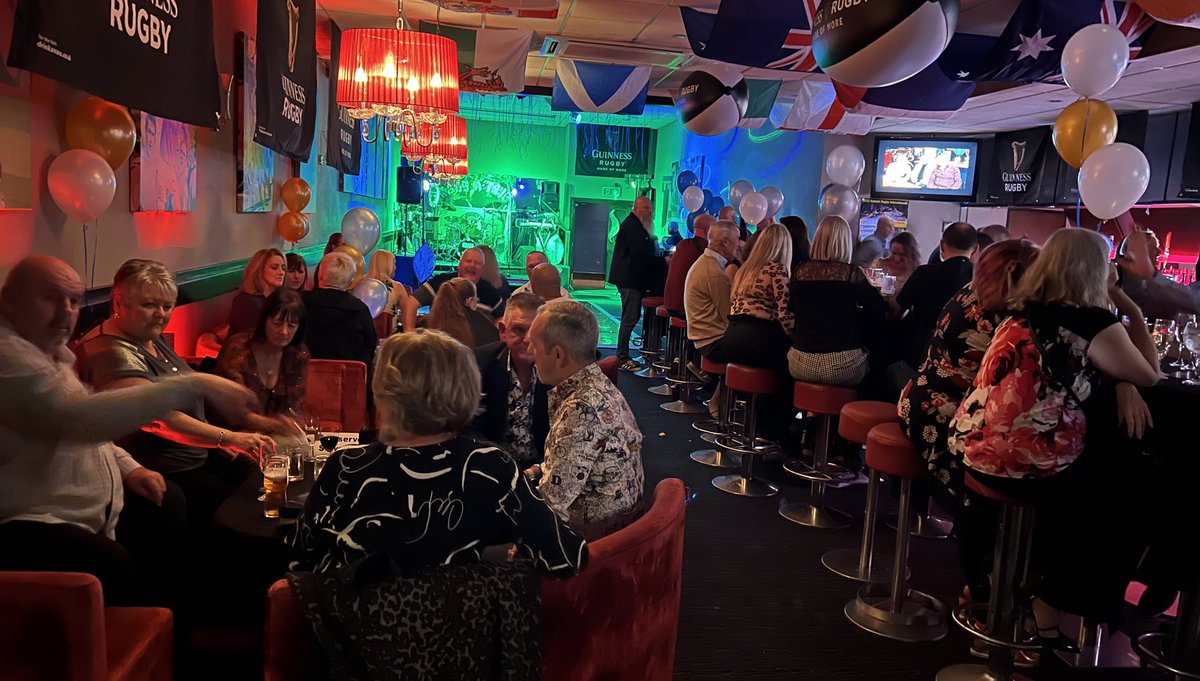 Barsport's tweet photo. 🎉 It’s gonna be a fabulous night tonight @Barsport Celebrating 24 Years in business 
#Est1998 #BarSportBirthday #24YearsPartying https://t.co/K2GrdLZ0zS