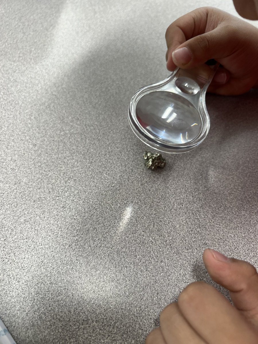 Ms_Honer's tweet photo. We had so much fun this week observing, recording, and sorting rocks! 😊 @CottonwoodCISD https://t.co/XhWo6RO4PX