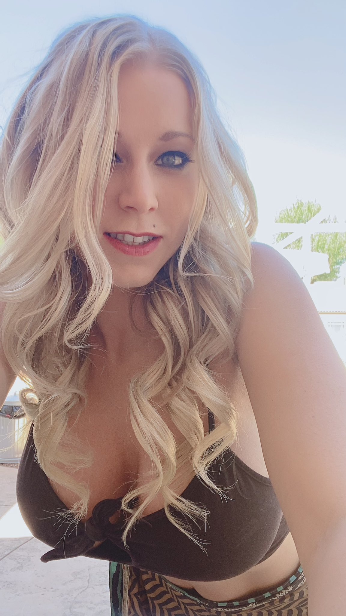 Katie Morgan on Twitter: "Come get all my updates 💋 half off this month