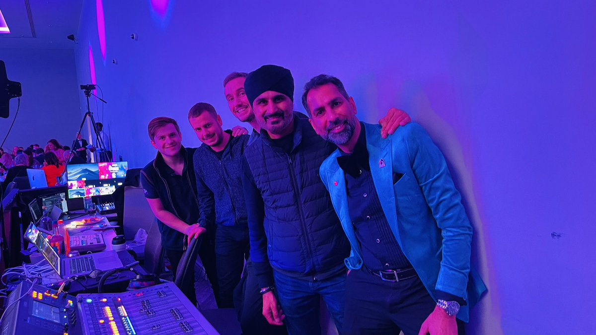 manj_sm's tweet photo. Your #tech team #p2av Purple Square
The magic happens here 🙏🏼 #BrumAwards22 @Ifraz_1  @anitachumber https://t.co/02zHtm6Jqc