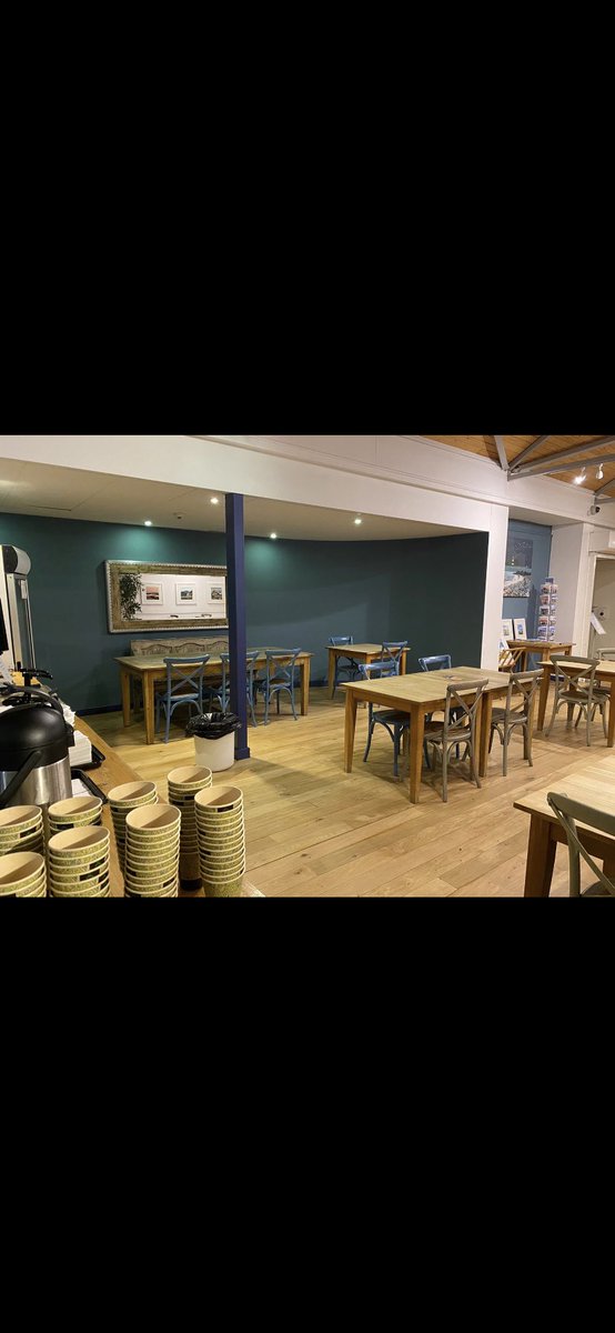 mertynabbot's tweet photo. Back home from catering a Christmas market launch at #OrielMon Early start tomorrow offsite for another all day job! #CoffeeHut #CwtCoffi #Llangefni 
Open for Great coffee ☕️ Freshly made sandwiches salads and tasty hot snacks to eat in &amp; takeaway 😋😋 https://t.co/d3Hmd3xqSC