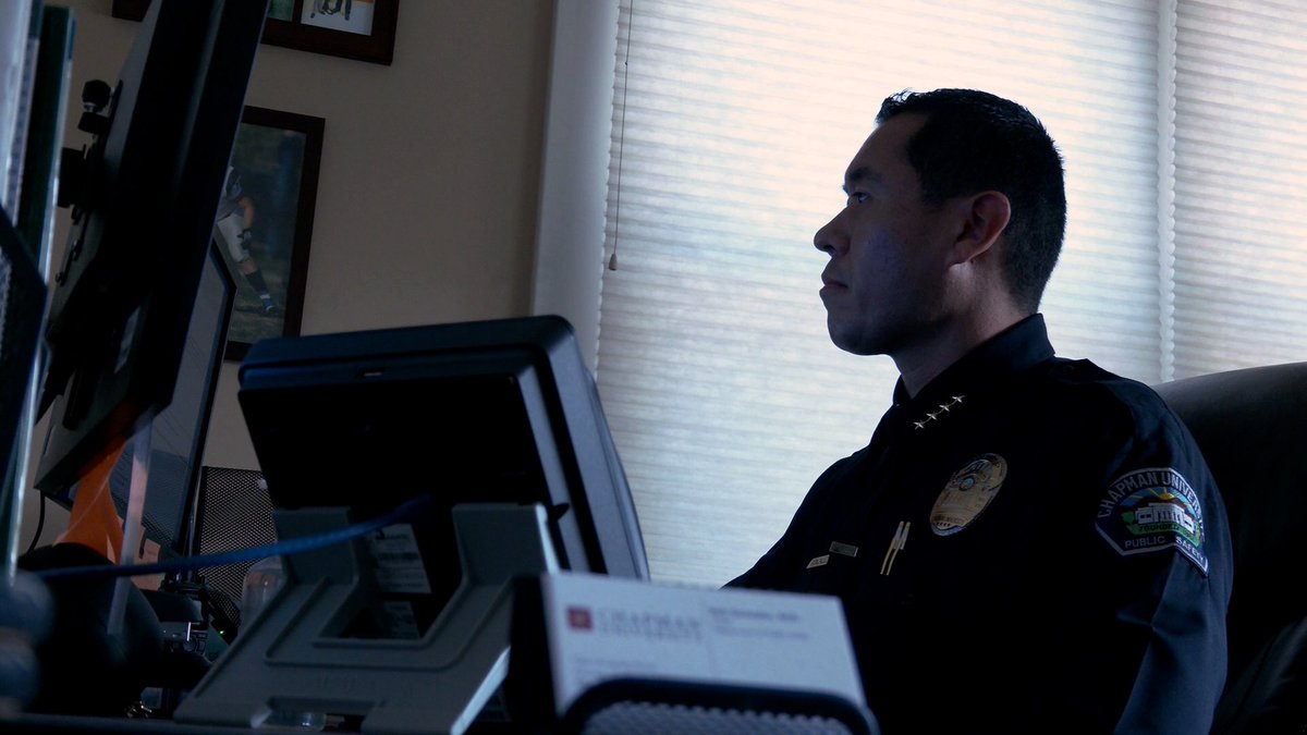 I spoke with @ChapmanPSAFE Chief Rick Gonzalez today about its plan to equip officers with body cameras next semester for <a href="/ChapmanNews/">Chapman News</a>! He says the new tech will be a great tool for transparency &amp; accountability. Hear his thoughts &amp; more next Tuesday at 1.