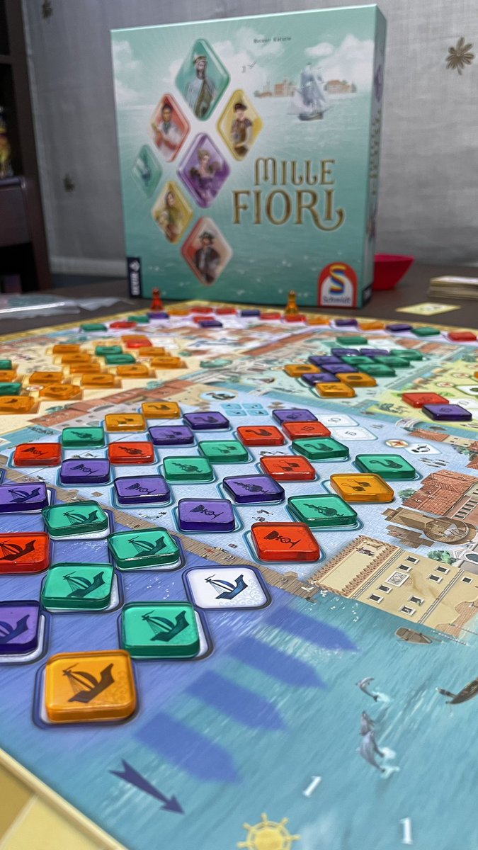ElMeepleOscuro's tweet photo. Que divertido es a 4 jugadores este Mille Fiori de @DevirIberia 💜 https://t.co/isWSWFAUe5