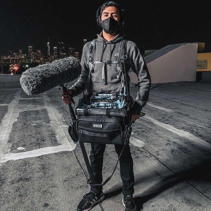 @havocjjs.music 🎤🎧 Sound Speeds on the rooftops of LA 🏙
📸 PC @gustavosilvarx
#filmisnotdead #filmthefuture #soundmixer #locationsound #boomoperator #boomop  #soundevices #lectrosonics #soundisessential #soundguyssolutions #orcabags #orcasoundbags #orcaharness #or40