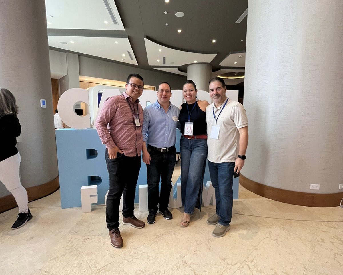 Atlanticonnect_'s tweet photo. En el segundo día de #CaribeBIZ2022, Atlanticonnect estuvo presente intercambiando conocimiento con líderes de empresas, como SOILCO y Solutek, en pro de #UnNuevoHorizonte para los emprendedores de nuestro departamento. https://t.co/GcyyCMQUHI
