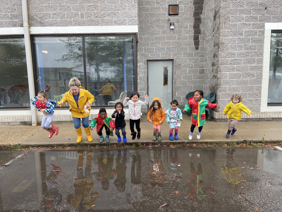 FXBGAcademy's tweet photo. If there’s a more “FA” or “FA Lower School” or “Mrs. Hogan” photo out there, we haven’t seen it. Here’s #FAjk just making the most of the day (as they do). #FAeveryday 🌧🌈 https://t.co/mxKtu7Sqx1