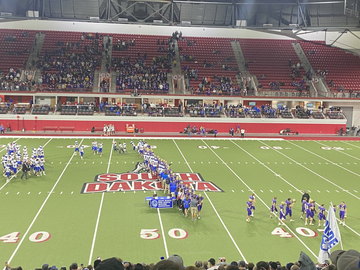Congrats EPJ on winning your 1st HS state football championship and for ending Winner’s win streak. Great job players and Coaches along with the whole community.  Great day to be a Husky!
