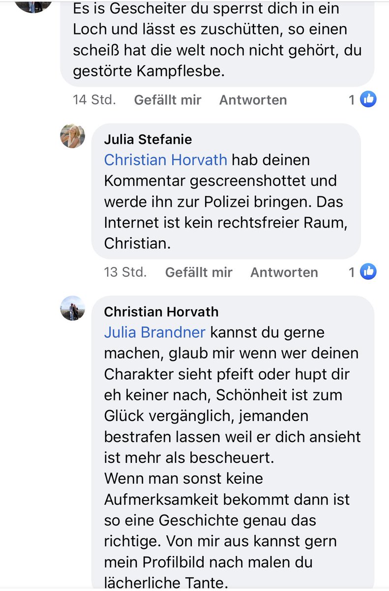 Julia tweet media