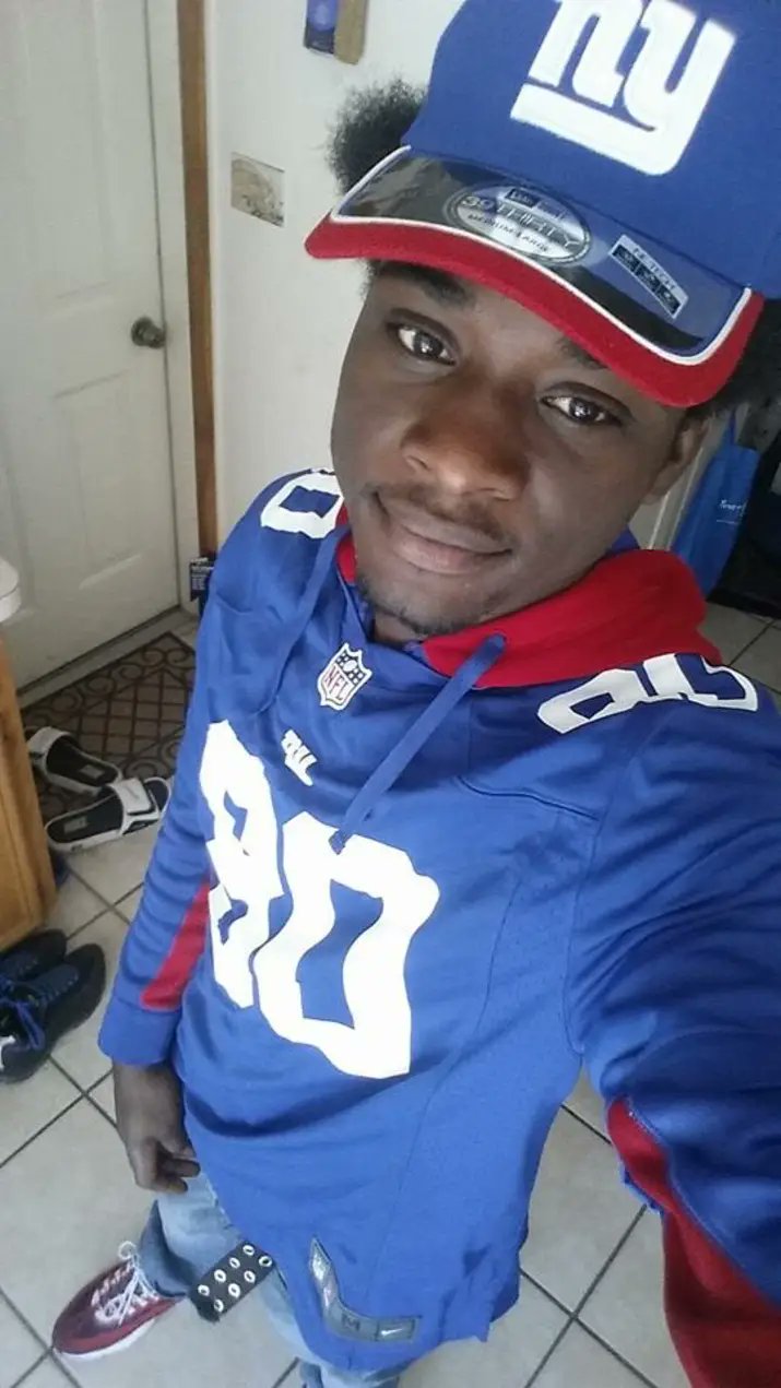  happy birthday to you ! Victor Cruz      bless up! 