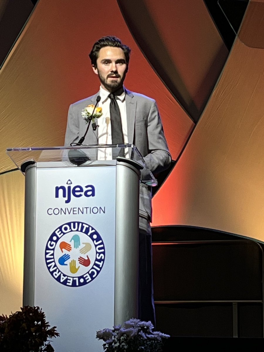 David Hogg 🟧 tweet media