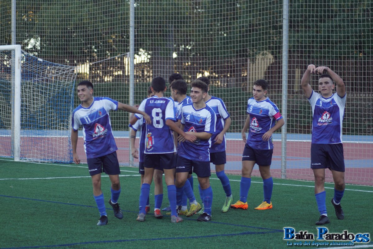 Balon_Parado's tweet photo. Tres3️⃣ puntos de oro🪙 para el Juvenil Preferente⚽️💙 
La crónica📰 y las fotos📸, AQUÍ
👇🏼👇🏼
https://t.co/CbgaUKzu1K

@AlmansaCiudad @EFBAlmansa @JAVIER_JABO @carlos5alejo @cdbolanego @joseazulgrana22 https://t.co/YLZ5v3MzUm