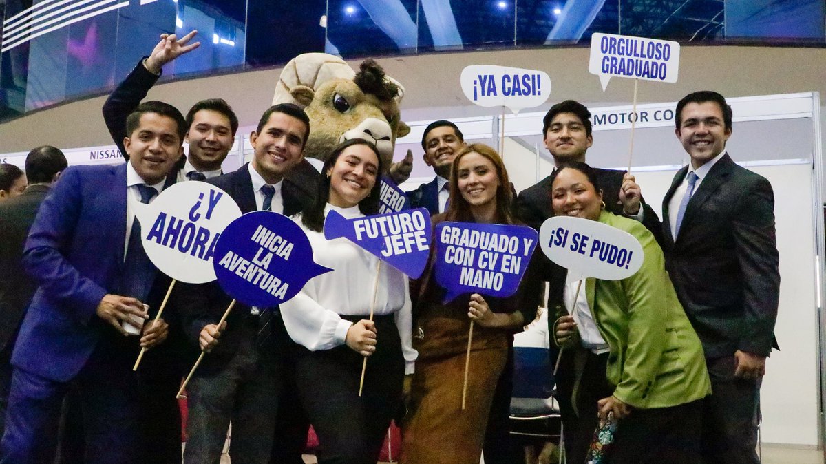 TECcampusTOL's tweet photo. Así vivieron nuestros candidatos a graduarse “#TalentoTEC” 🤩🙌🏼, un bootcamp en el que pusieron en práctica las habilidades adquiridas a lo largo de su carrera para entrar con todo en el mundo laboral. 🤓💼

¡Les deseamos el mayor de los éxitos! 🥳

#TECcampusTOL #Profesional https://t.co/zzQIwSg8OD