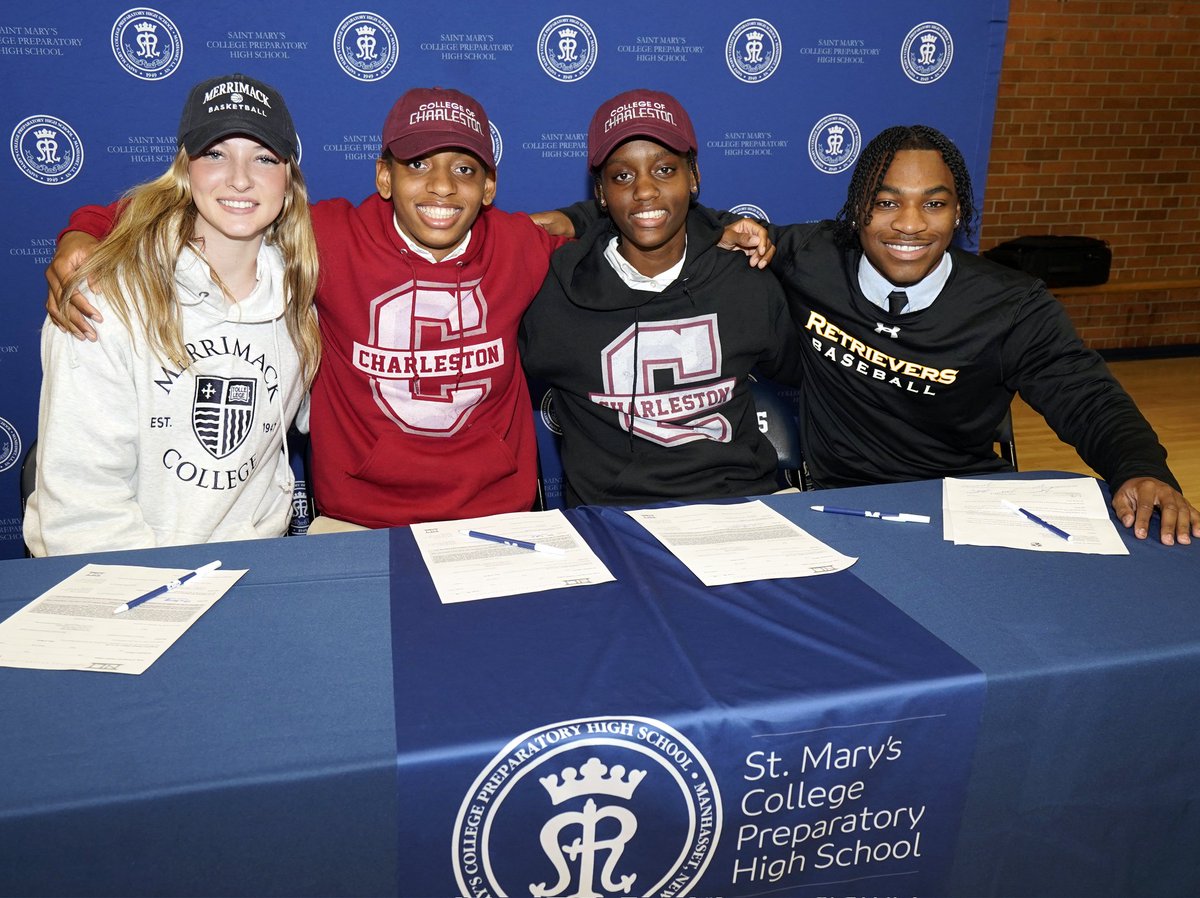 Congratulations to our Class of 2023 student-athletes, Tara Murray, Taryn Barbot, Taylor Barbot, and Jesiah Carpenter who officially signed their National Letters of Intent yesterday at the school! @MC_Athletics @CofCSports @UMBCAthletics @news12 @NewsdayHSsports