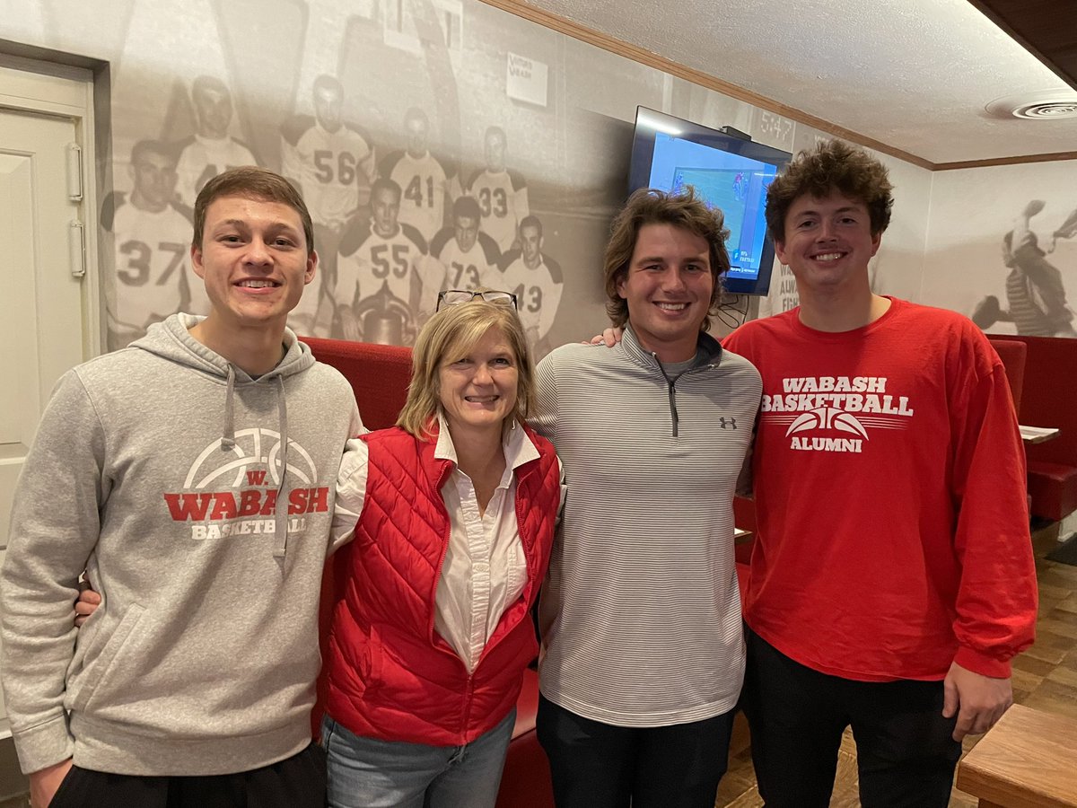 Met some old friends tonight. <a href="/WabashBBall/">Wabash Basketball</a>